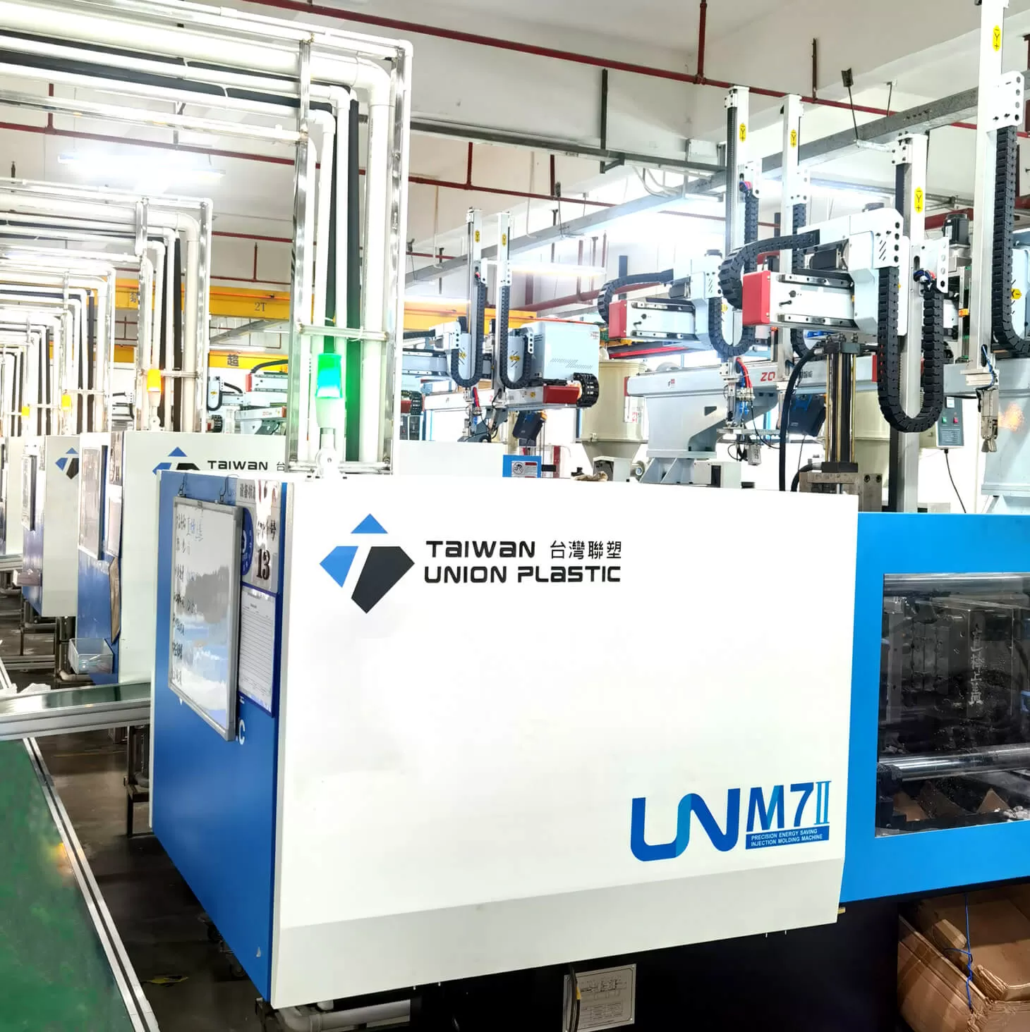 How Precision Injection Molding Machines Reshape Children's Art Education